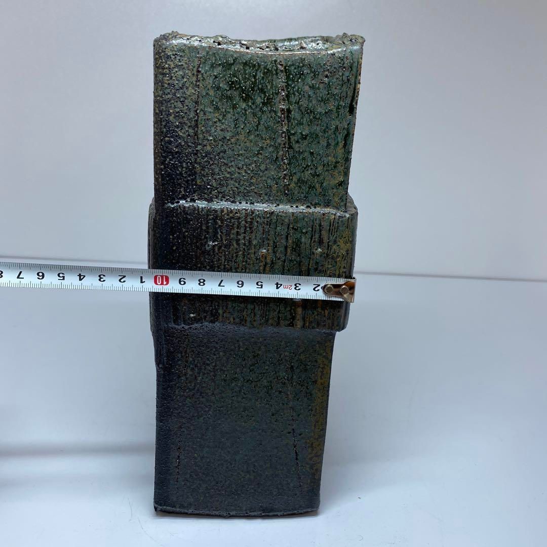 加藤釥　蒼釉花入　共箱　高さ28cm 東H5-0730①タトチ 加藤釥 蒼釉花入 共箱 高さ28cm 東H5-0730①タトチ - メルカリ