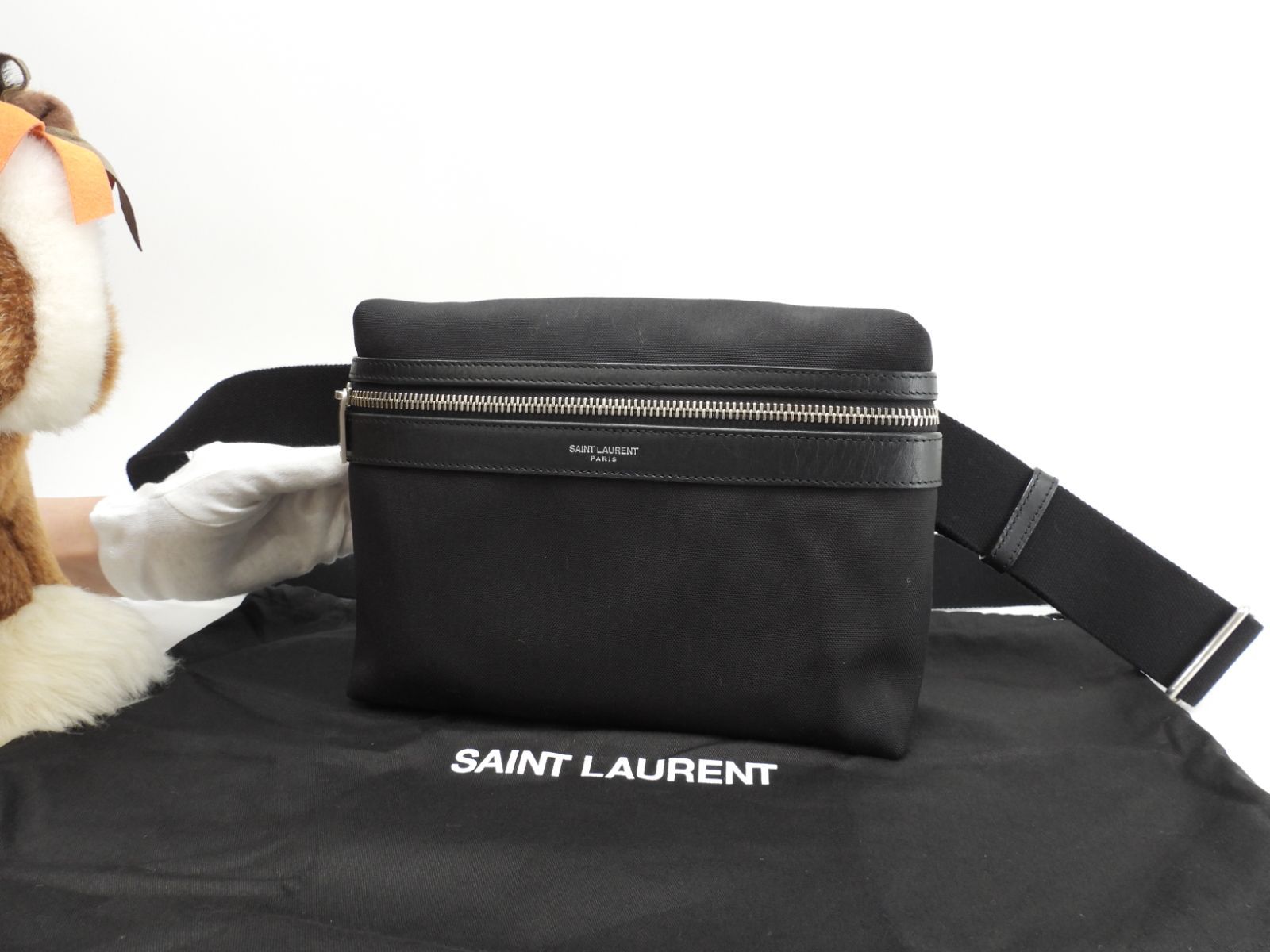 新品未使用 サンローラン ボディバッグ ショルダーバッグ 634717 ブラック SAINT LAURENT サンローラン クロスボディバッグ CITY ブラック