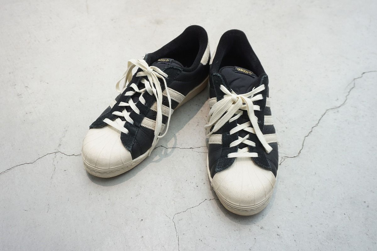 Gy3428 22AW adidas アディダス SUPERSTAR 82 スーパースター CORE BLACK ALUMINA CREAM WHITE ...
