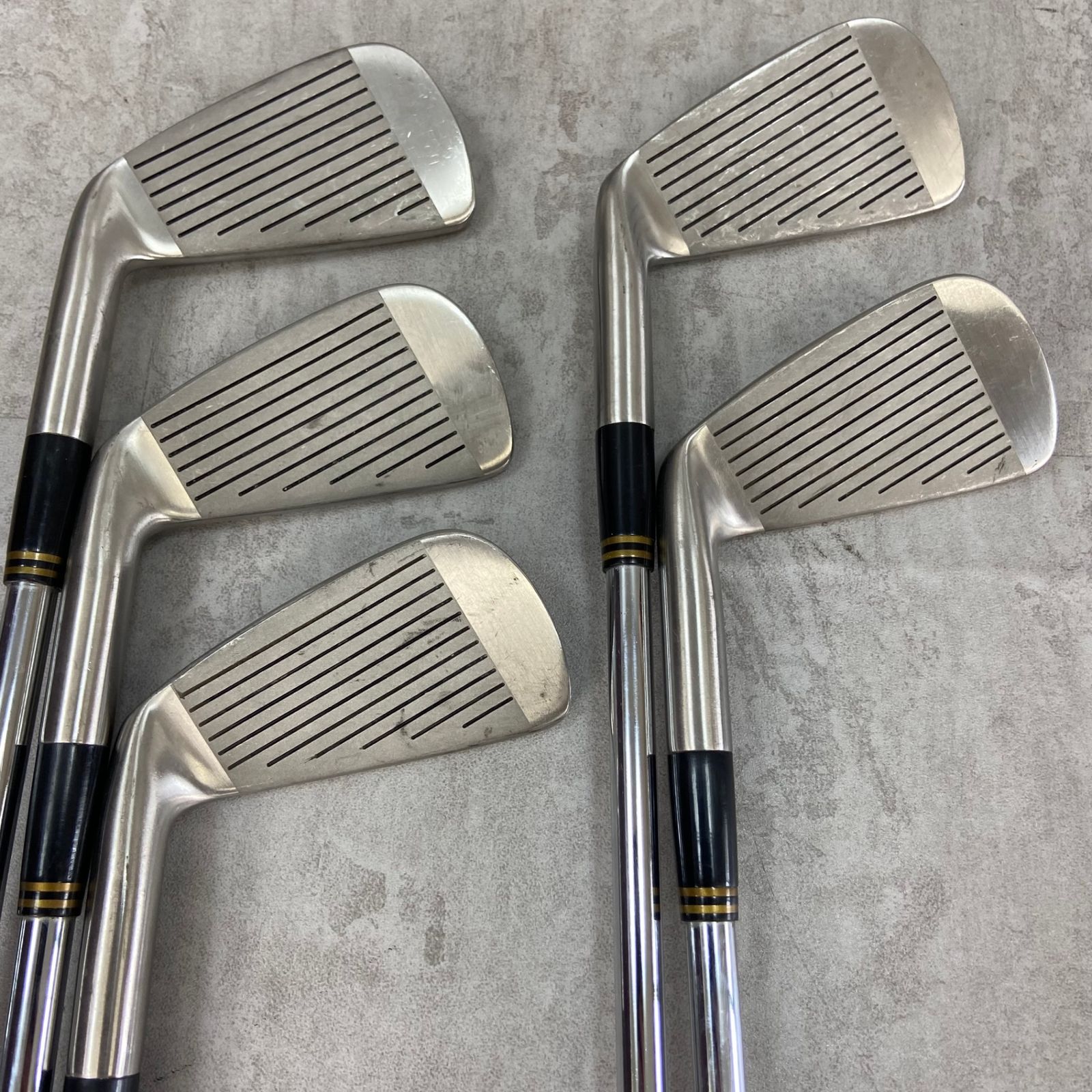 BRIDGESTONE - BRIDGESTONE　ブリヂストン　MONTEREY TOUR　モントレーツアー　メンズゴルフ　アイアン9本セット　スチール　S　右利き用 BRIDGESTONE ブリヂストン MONTEREY TOUR モントレーツアー