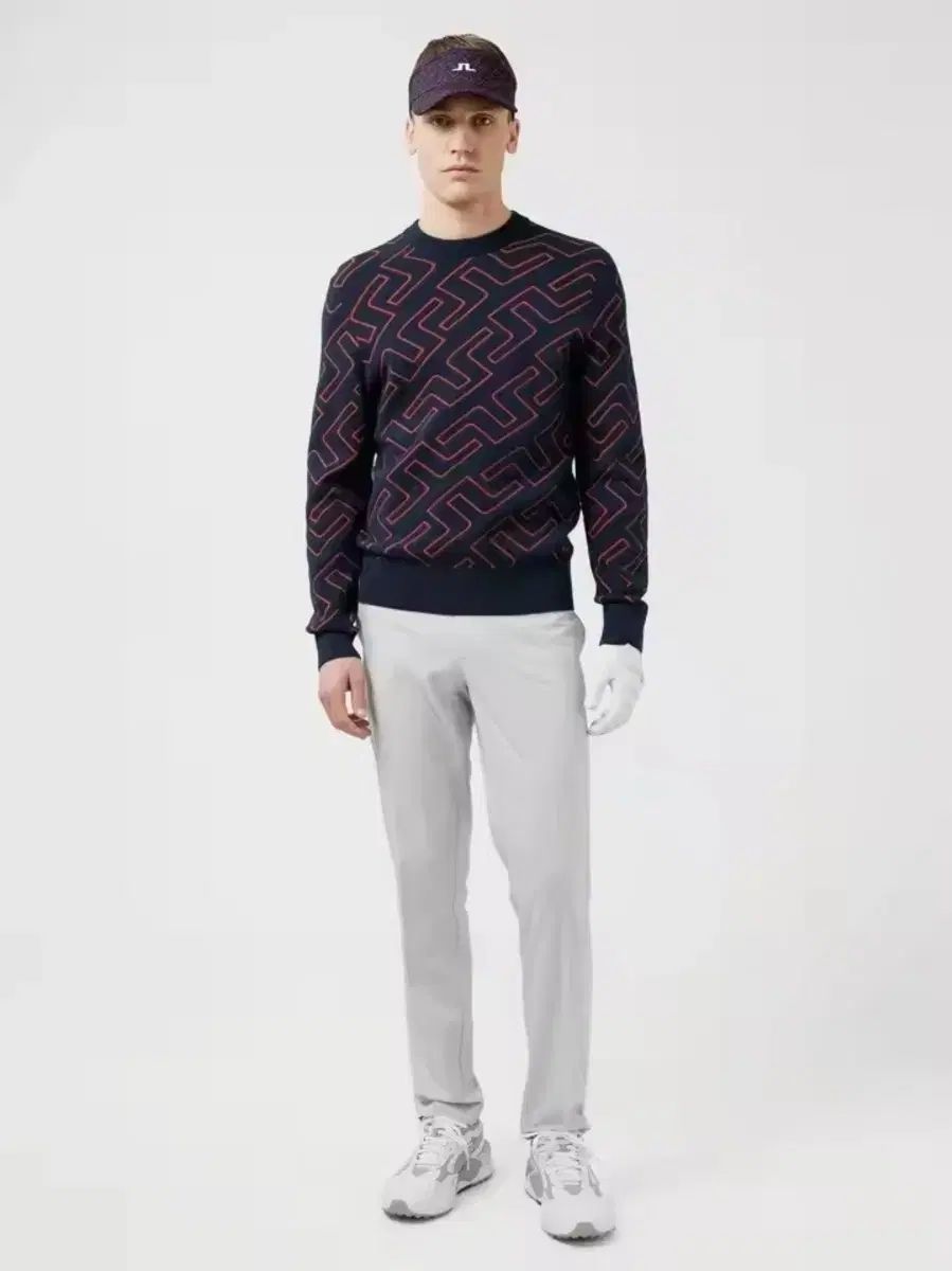 Supreme ブラック クルーネック セーター Supreme SUPREME