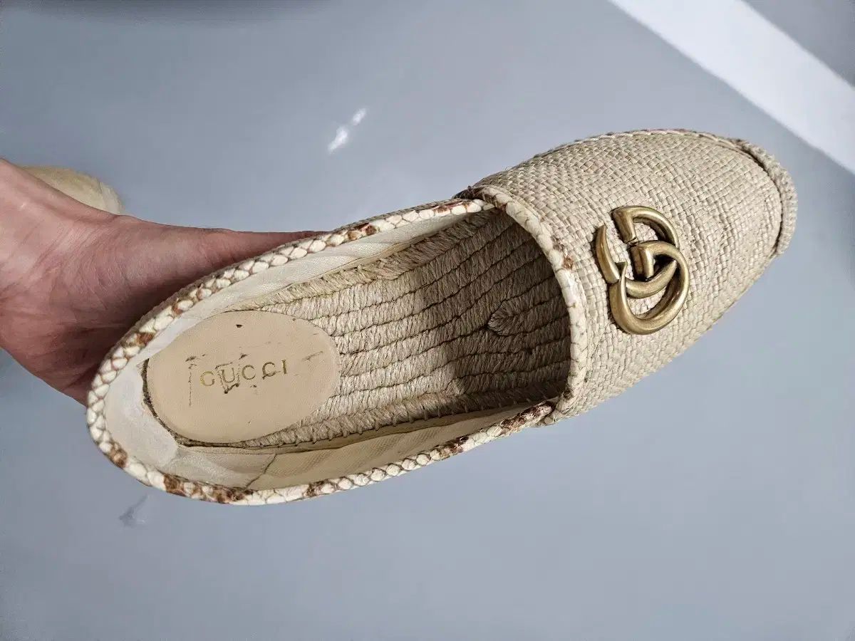 GUCCI(グッチ) エスパドリーユ スリッポン 36 サイズ - メルカリ