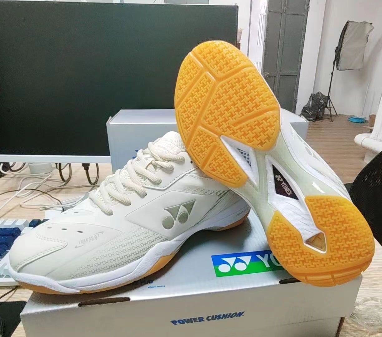 YONEXパワークッション65Z C-90限定エコリサイクルモデル YONEXパワークッション65Z C-90限定エコリサイクルモデル 【公式通販】