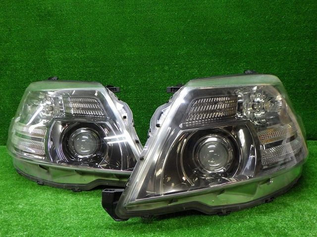 美品 トヨタ アルファード 10 後期 純正ヘッドライト左右 AFS付