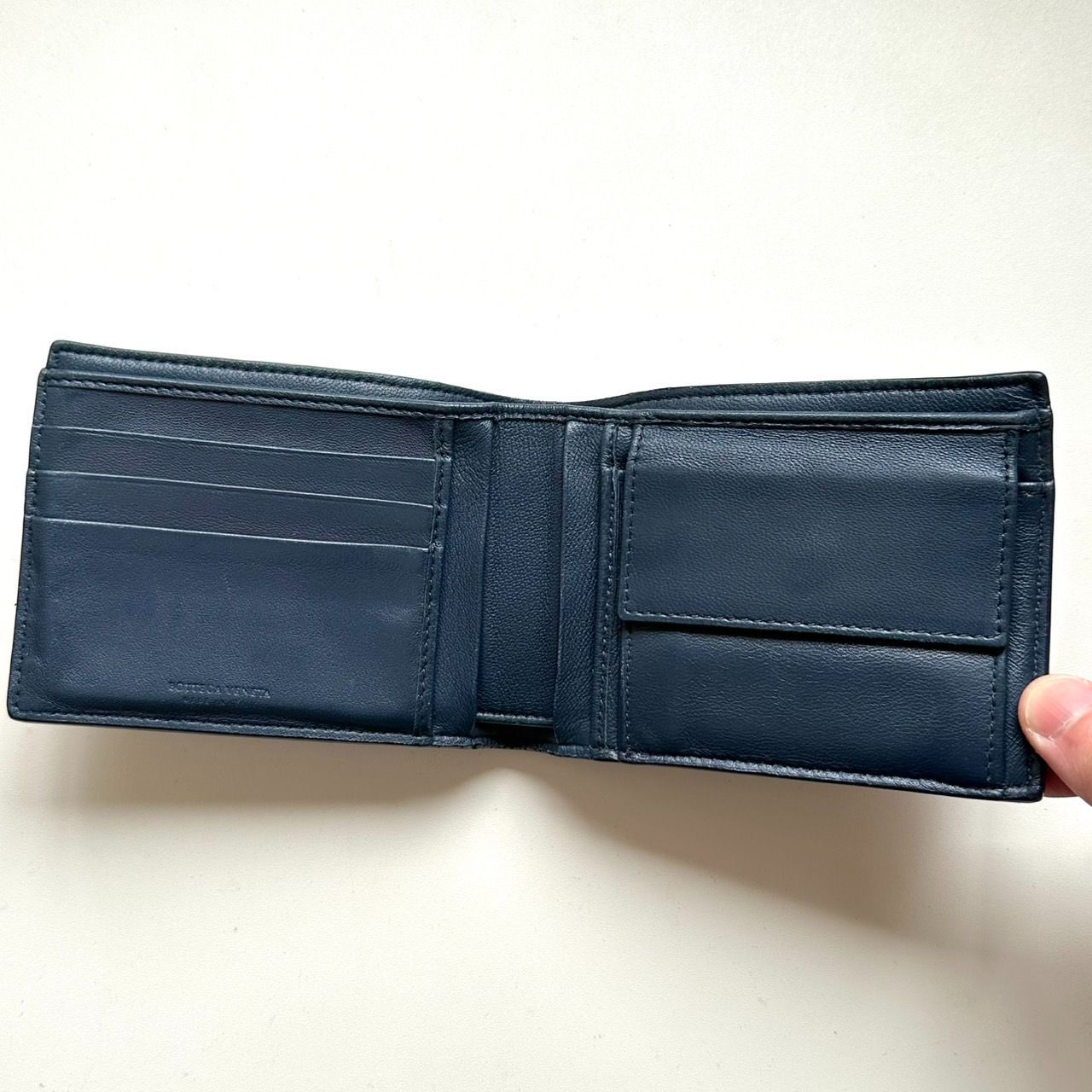 BOTTEGA VENETA 二つ折り財布 イントレチャート ネイビー AB 美 ボッテガヴェネタ BOTTEGA VENETA 二つ折り財布 イントレ