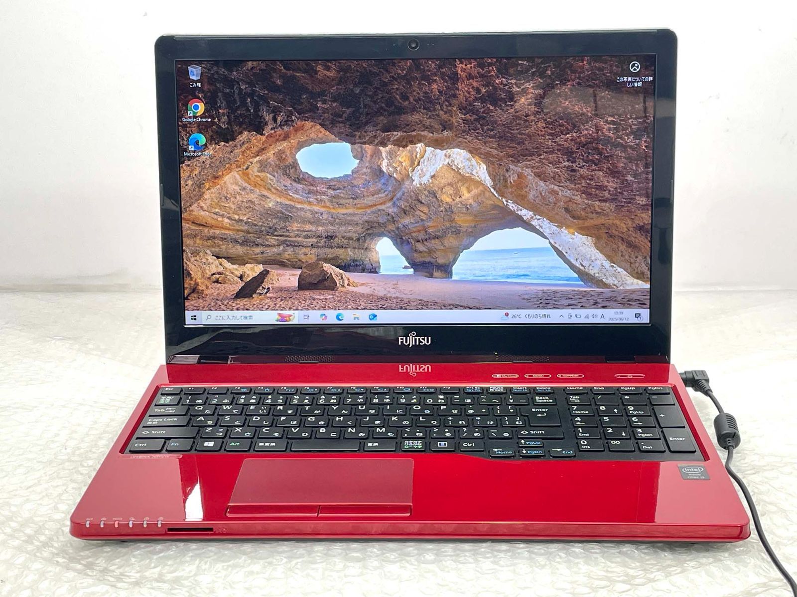 富士通 FUJITSU LIFEBOOK AH45/W Intel Core i3 5005U/4GB/1TB HDD