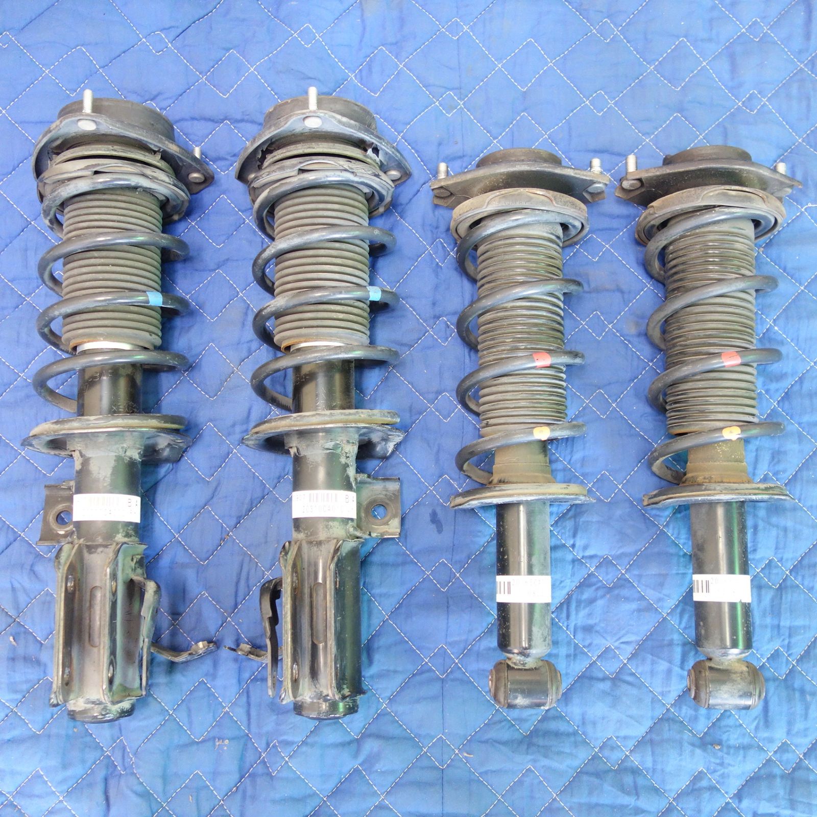 [送料無料] 1台分セットトヨタ スバル 純正 ショック アブソーバー サスペンション 4本 ZN86 BRZ 前期 ハチロク20310CA010 20310CA000 20365CA000