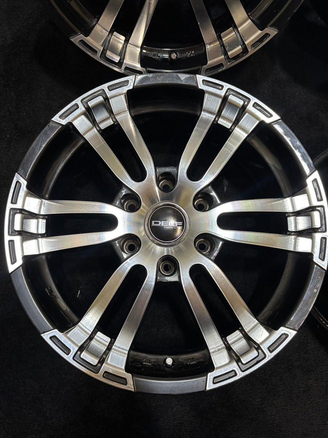 安全性のある FLEX DELF 18インチ 7.5J 35 139.7 6H アルミホイール 4本 ハイエース ブラポリ 1-K331 信頼できる