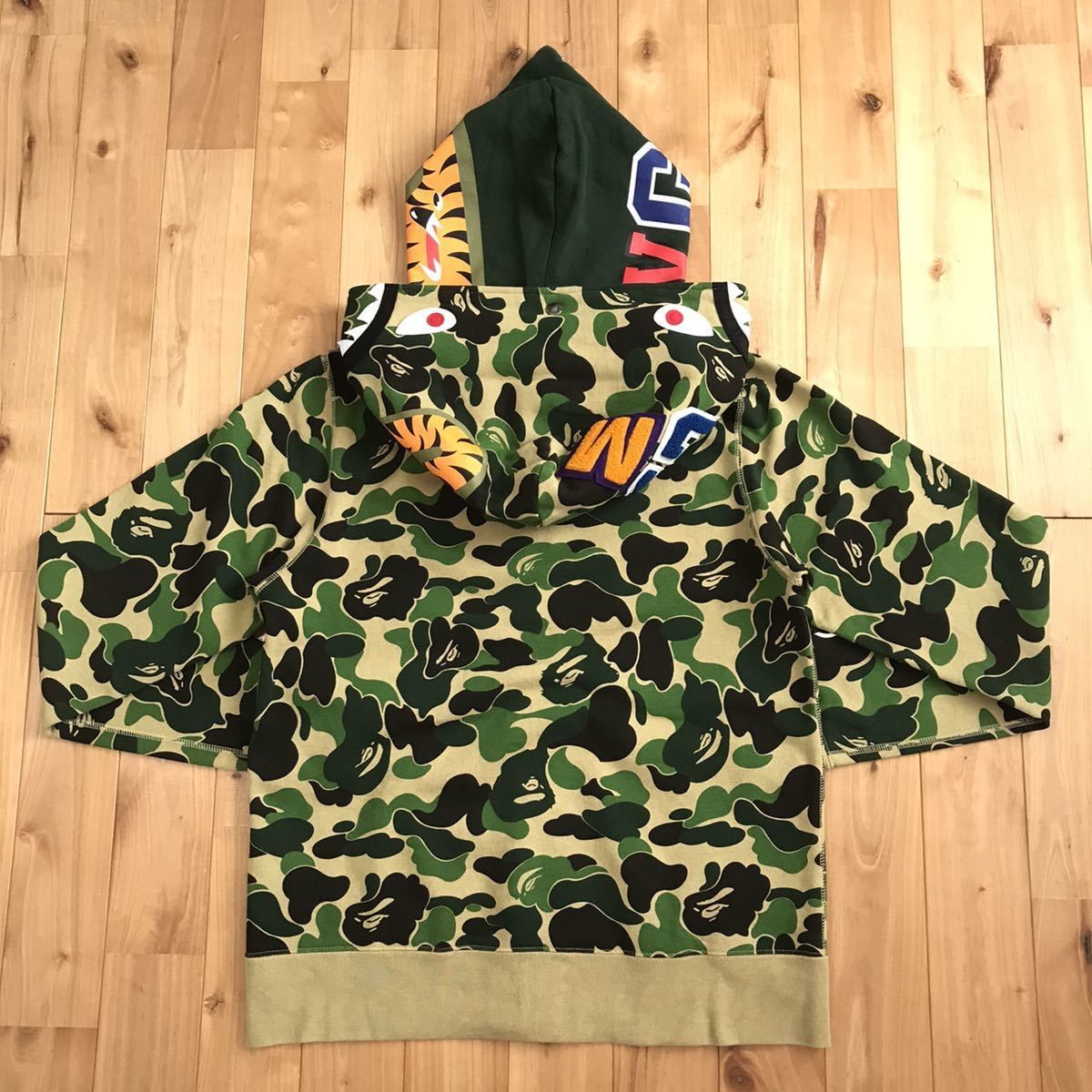 ダブル シャークパーカー ABC camo shark BAPE ベイプ ape - メルカリ