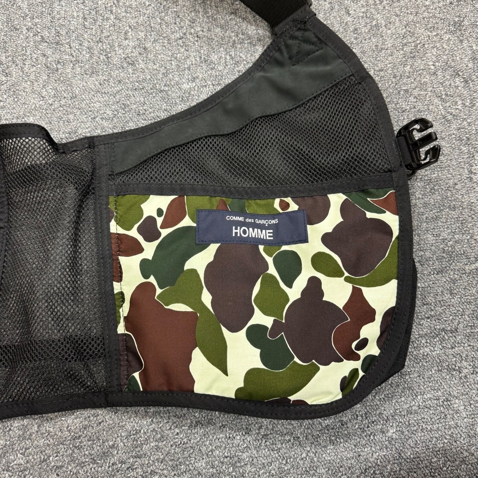 コムデギャルソン　オム　カモフラ　切替　ストライプ　ベスト　ジレ　迷彩 コムデギャルソン オム カモフラ 切替 ストライプ ベスト ジレ