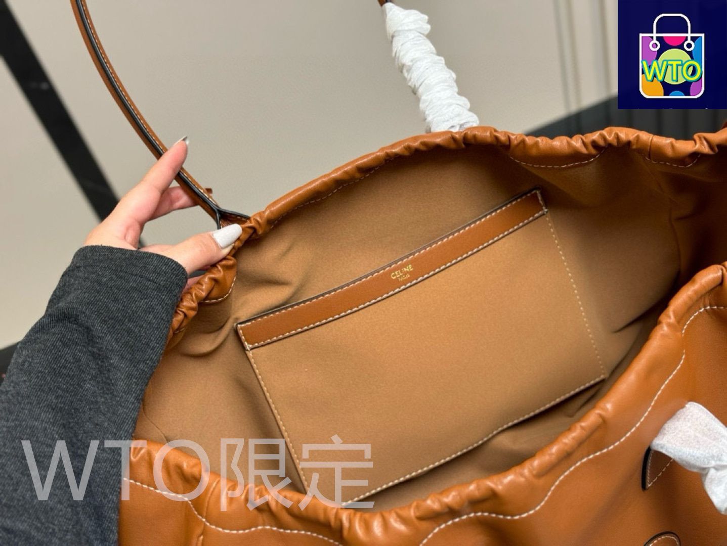 Celine] トートバッグ トリオンフデザイン - 新作レトロスタイル