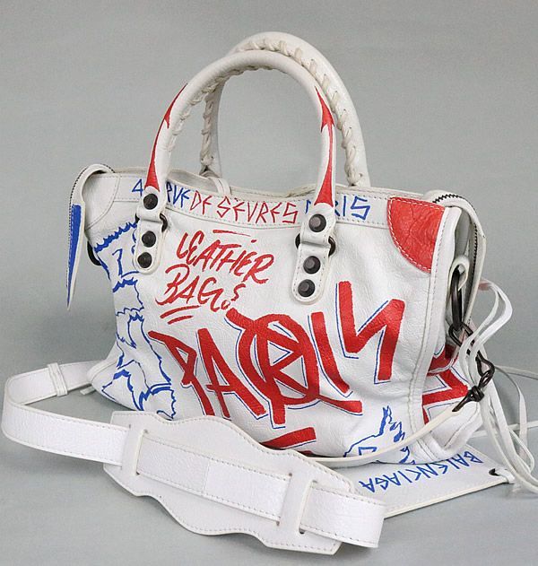 BALENCIAGAグラフィティ ペーパーミニ レザー ショルダーバッグ