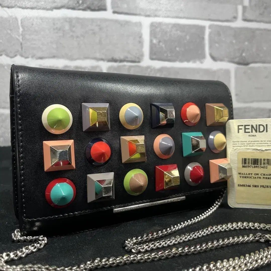 FENDI フェンディ ブラック スタッド チェーン 財布 バッグ