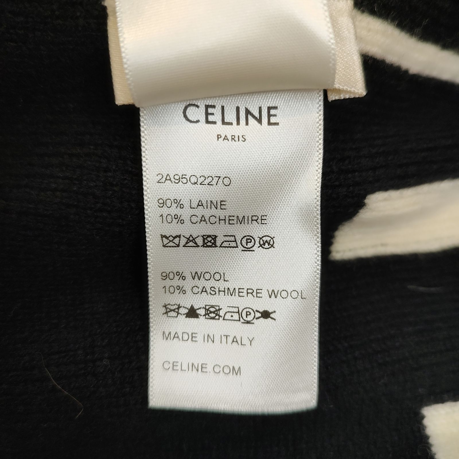 CELINE セリーヌ ロゴ フリンジ マフラー 2A95Q227O F ブラック
