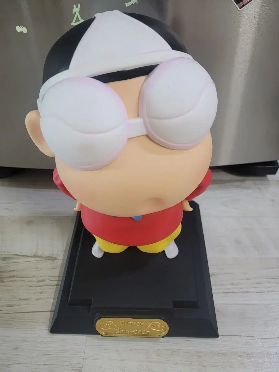【雷市場（ポンジャン）商品韓国直送】クレヨンしんちゃん ブラジャー 45CM ラージフィギュア (新品)