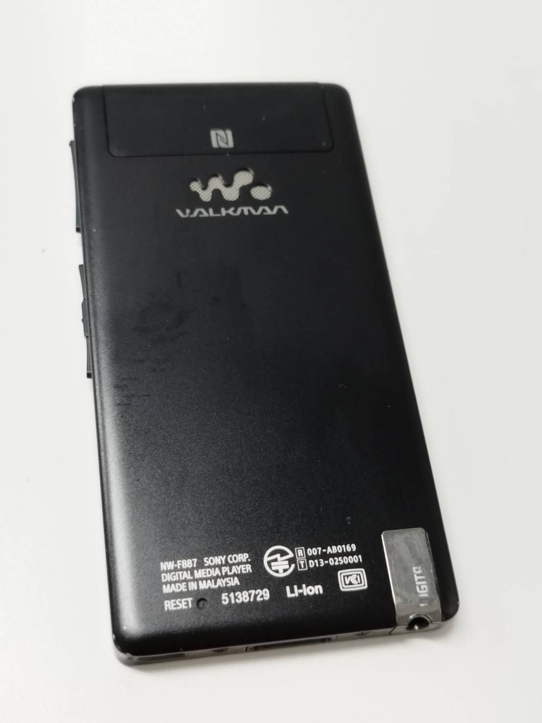 ジャンク】SONY ウォークマン NW-F887 - メルカリ