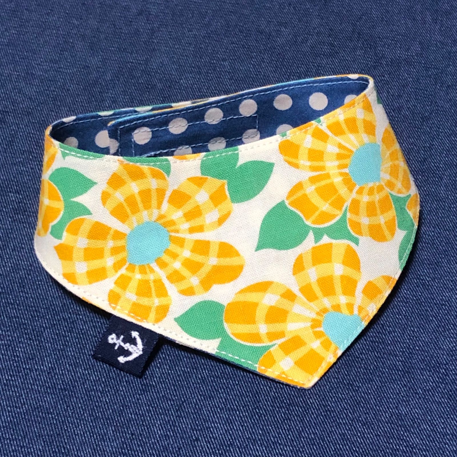 ハンドメイド 三角スタイ(黄色花柄) ハンドメイド 三角スタイ(黄色花柄)