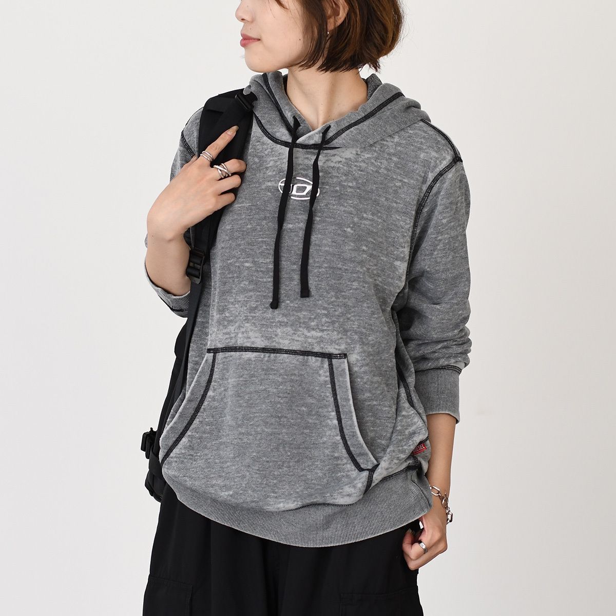 DIESEL ディーゼル パーカー フーディ トップス S-GINN-HOOD-PAK プルオーバーパーカー レギュラーフィット A16155 0CPAK レディース グレー ロゴ ユニセックス DIESEL ディーゼル パーカー フーディ トップス S-GINN-HOOD-PAK