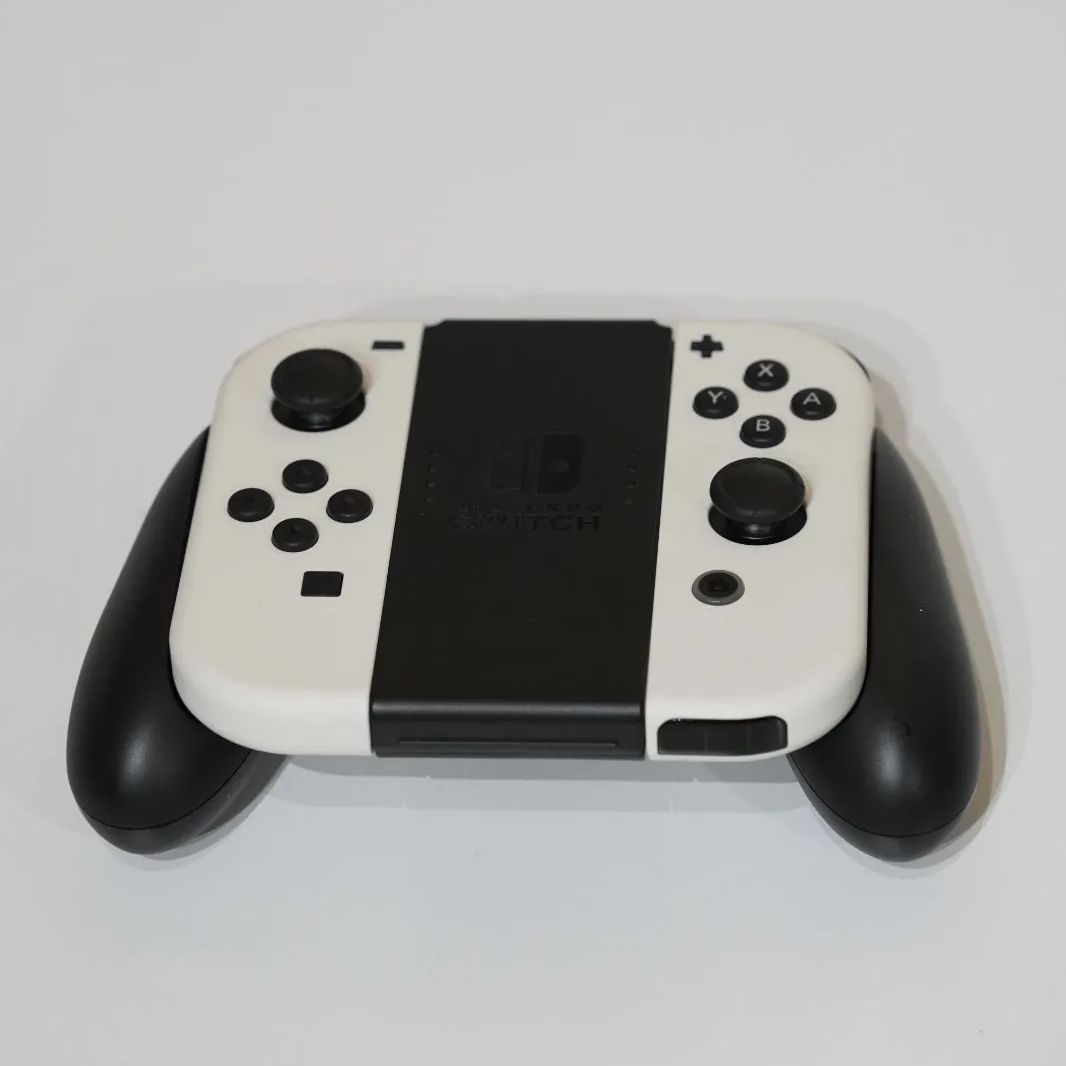 有機ELモデル ホワイト