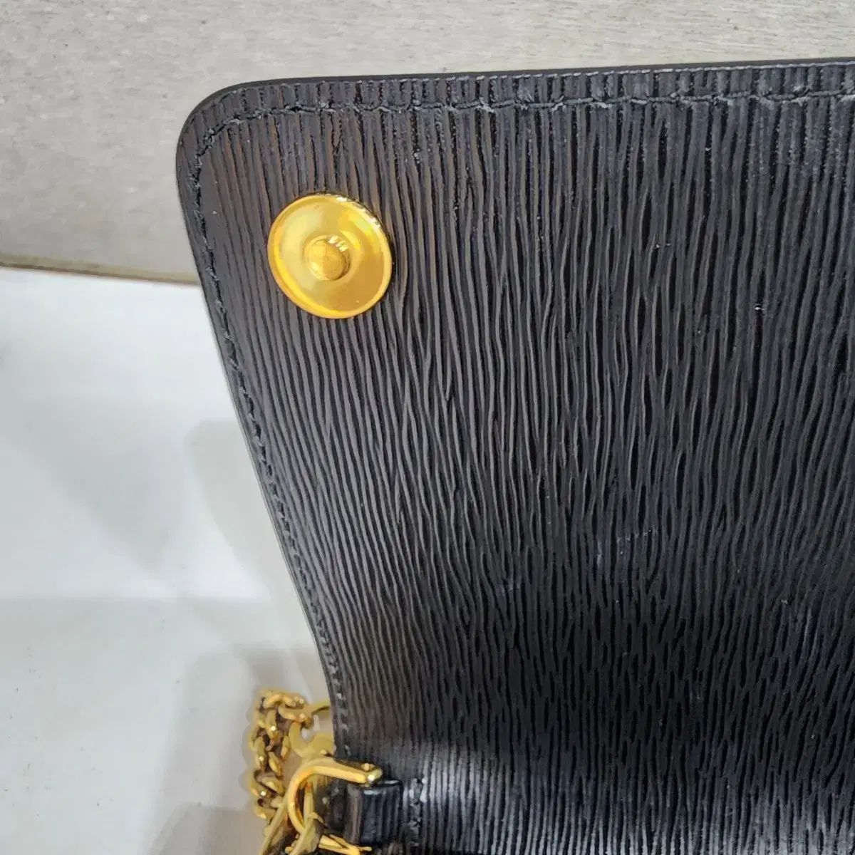 チェーンバッグ 鑑定証明書