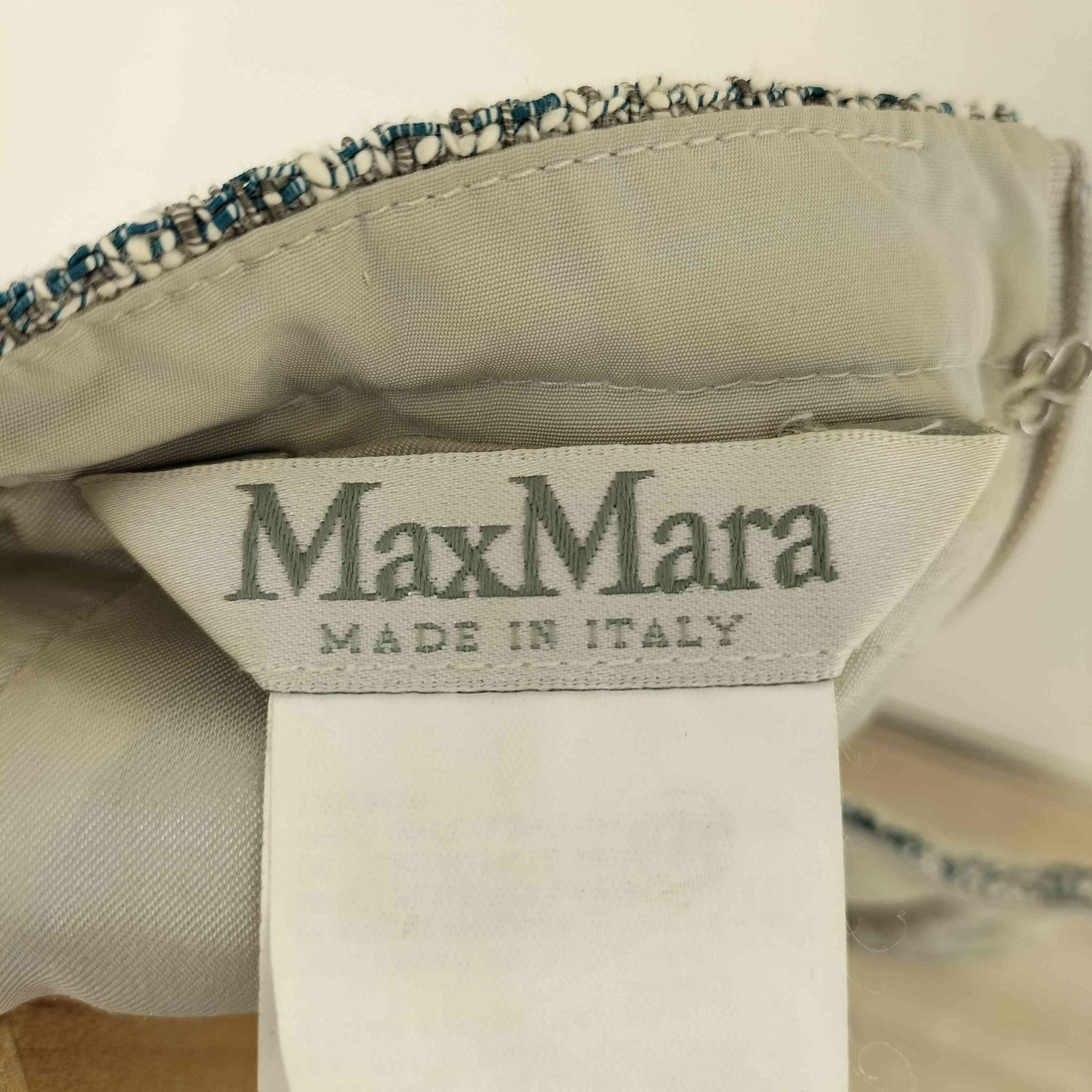 ✨新品タグ付き✨Max Mara 白タグ スエードパンツ 38 最高級 銀タグ MaxMara マックスマーラ 白タグ パイピングパンツ ベージュ