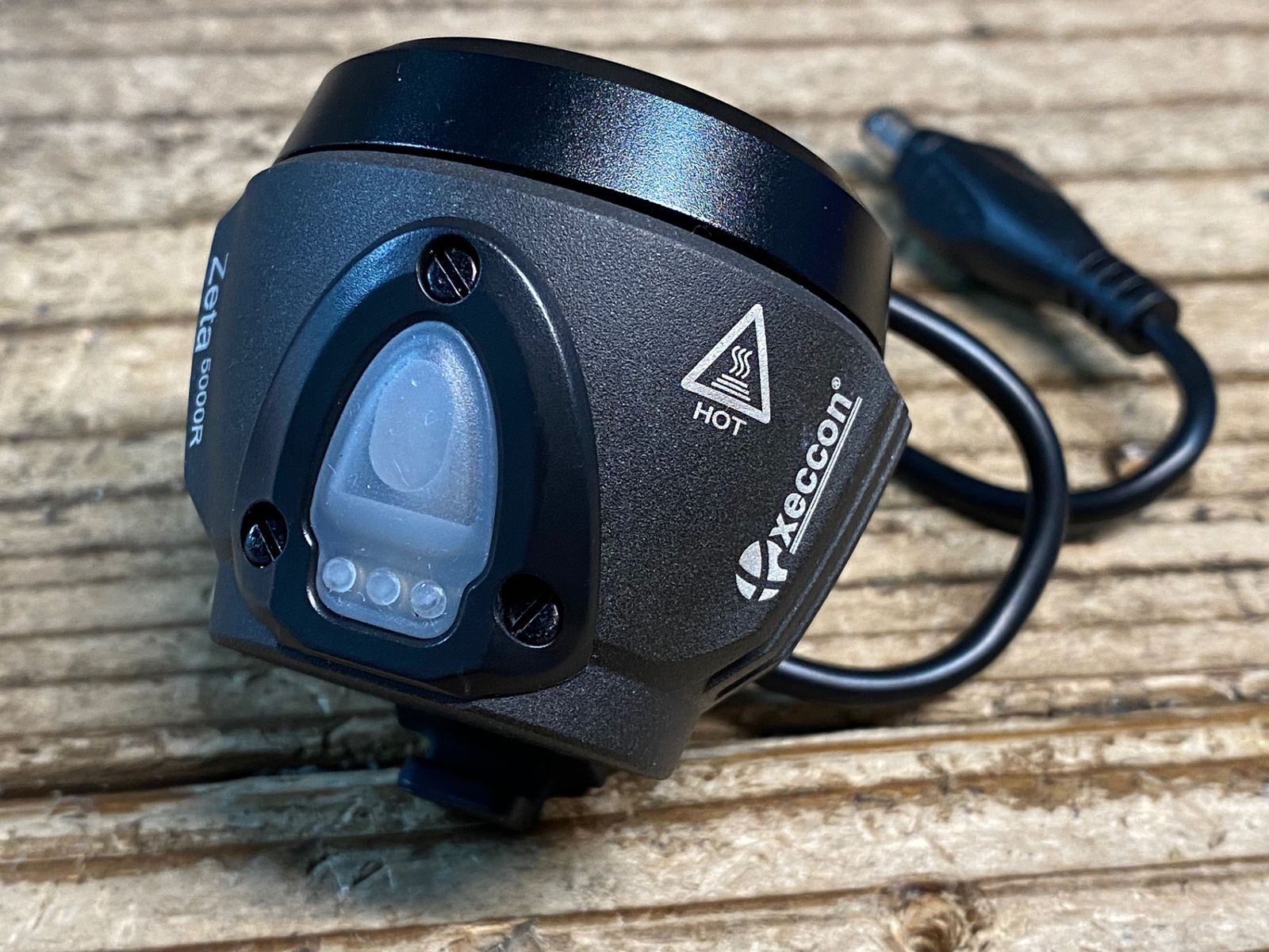 JF210 シーコン xeccon Zeta 5000R ライト