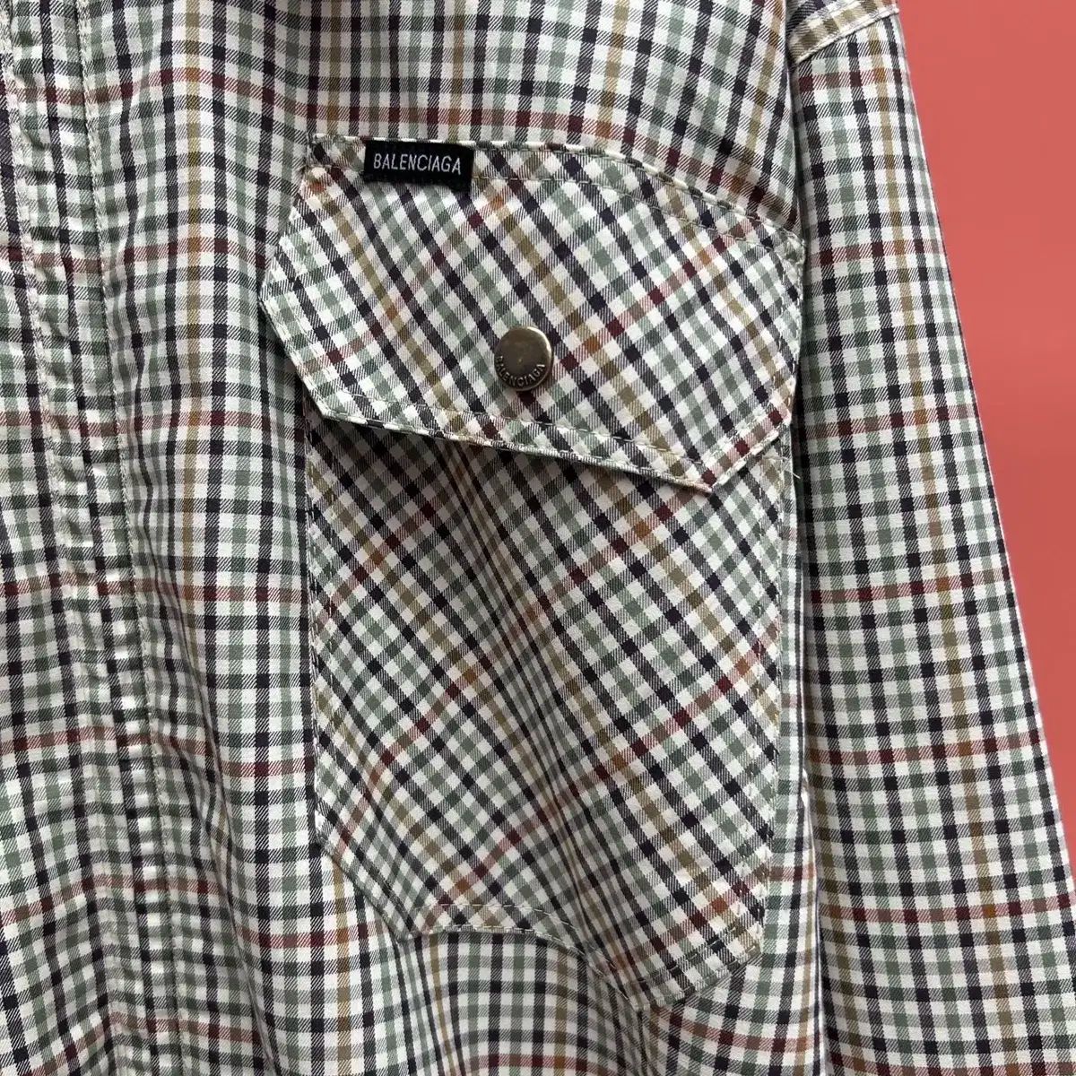 BALENCIAGA(バレンシアガ) ユニセックス カジュアル ロゴ