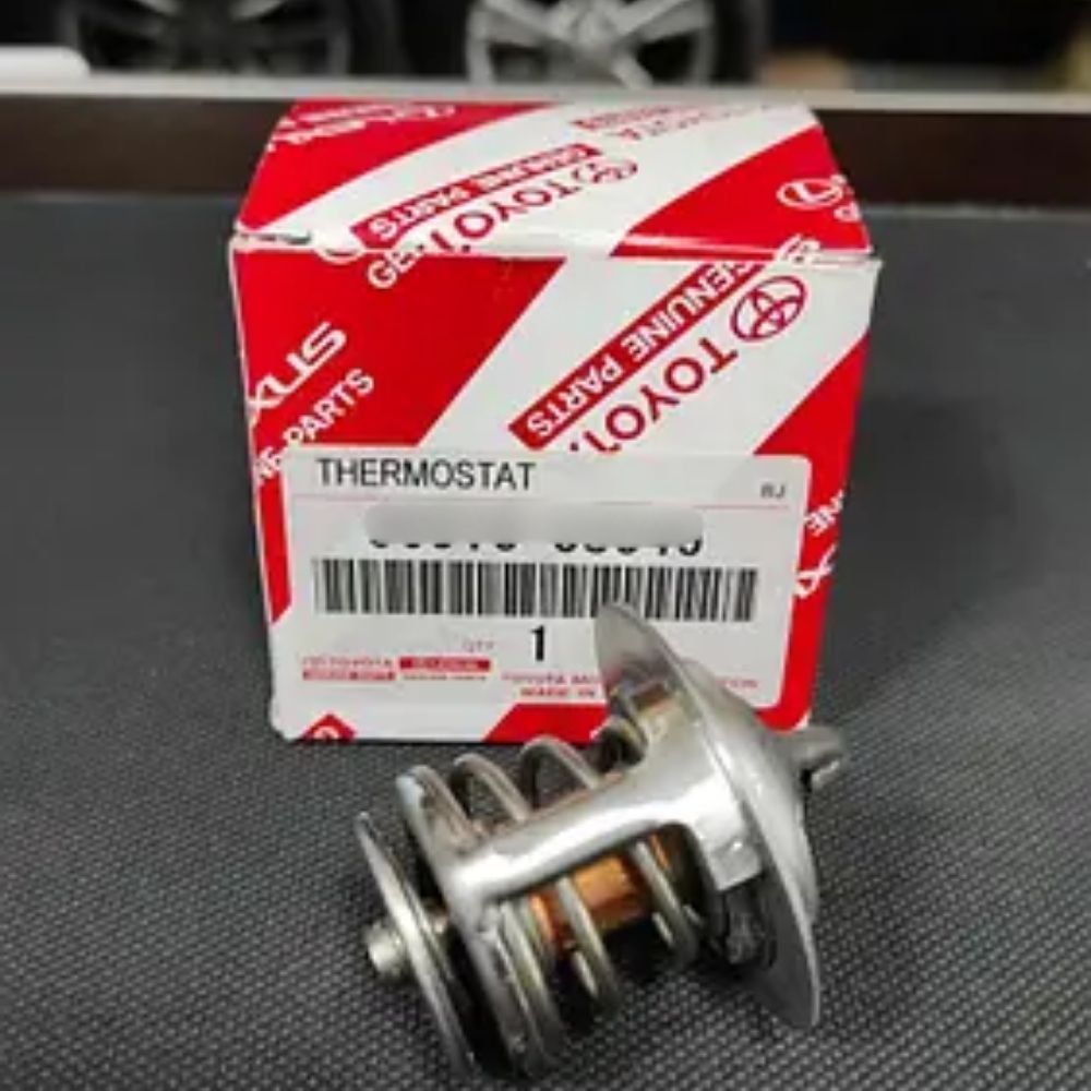 トヨタ 新品 純正 TOYOTA 正規 未使用 サーモスタット RAV4 カローラ等 多数適合 冷却水 温調  パーツ メンテ 異音対策   点検 取付    タイヤ エンジン