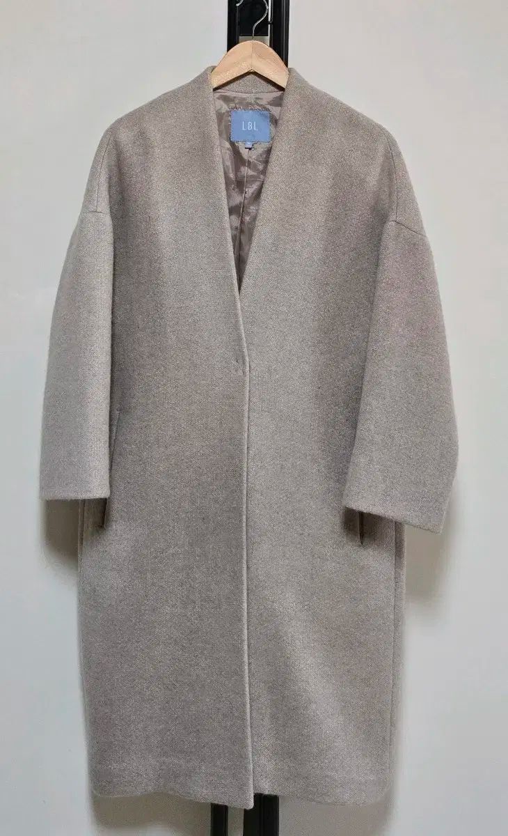 新品タグ付き】自由区 洗えるピュアカシミヤカーディガン ベージュ