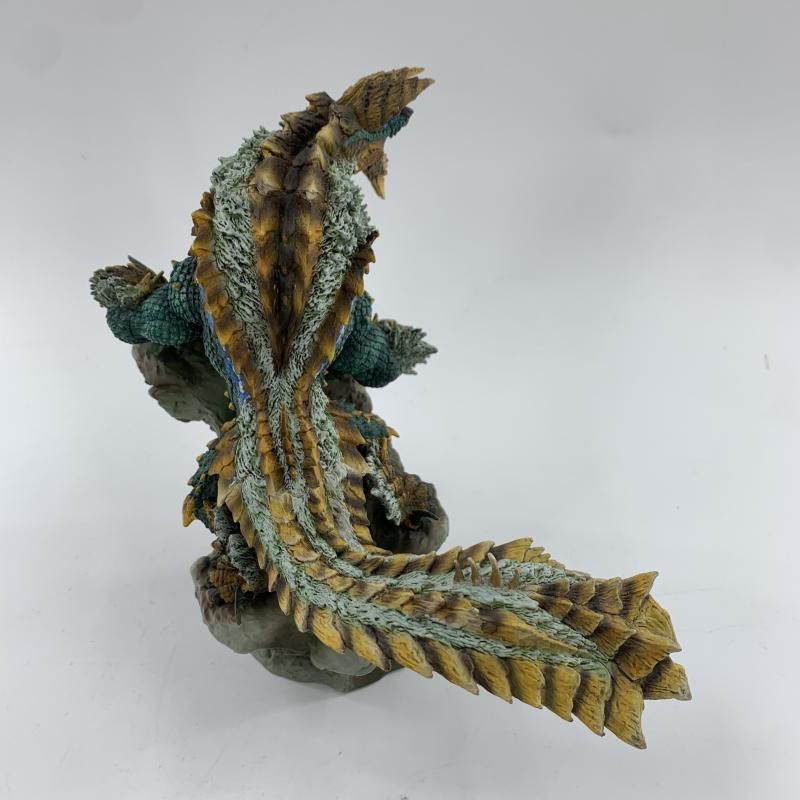 中古】本体のみ)ｶﾌﾟｺﾝﾌｨｷﾞｭｱﾋﾞﾙﾀﾞｰ ｸﾘｴｲﾀｰｽﾞﾓﾃﾞﾙ 雷狼竜 ｼﾞﾝｵｳｶﾞ