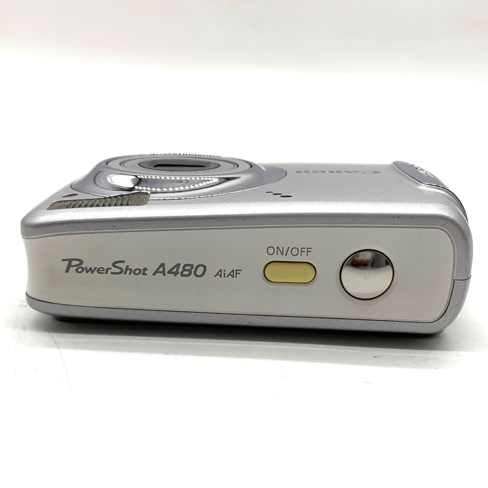 コンパクトデジタルカメラ