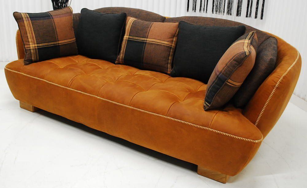 ３人掛けソファー