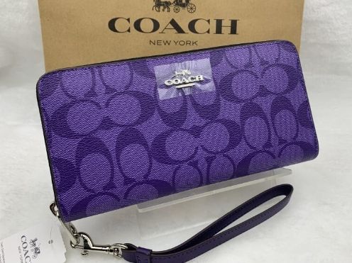 COACH 財布 コーチ 長財布 パープル レディース 贈り物 ギフト シグネチャー ロング ジップ 新品未使用 ブランド ファッション - メルカリ