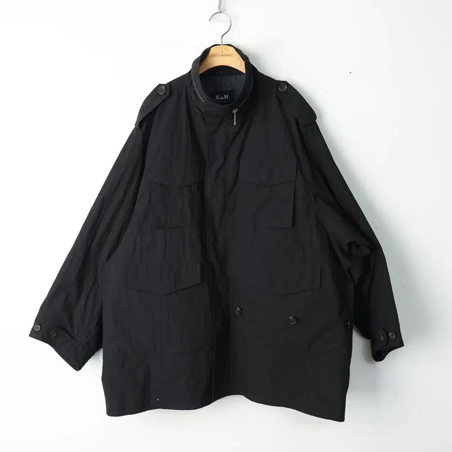 衣類 掛橋沙耶香 ビッグシルエットジャケット ブラック×ブルー Mサイズ