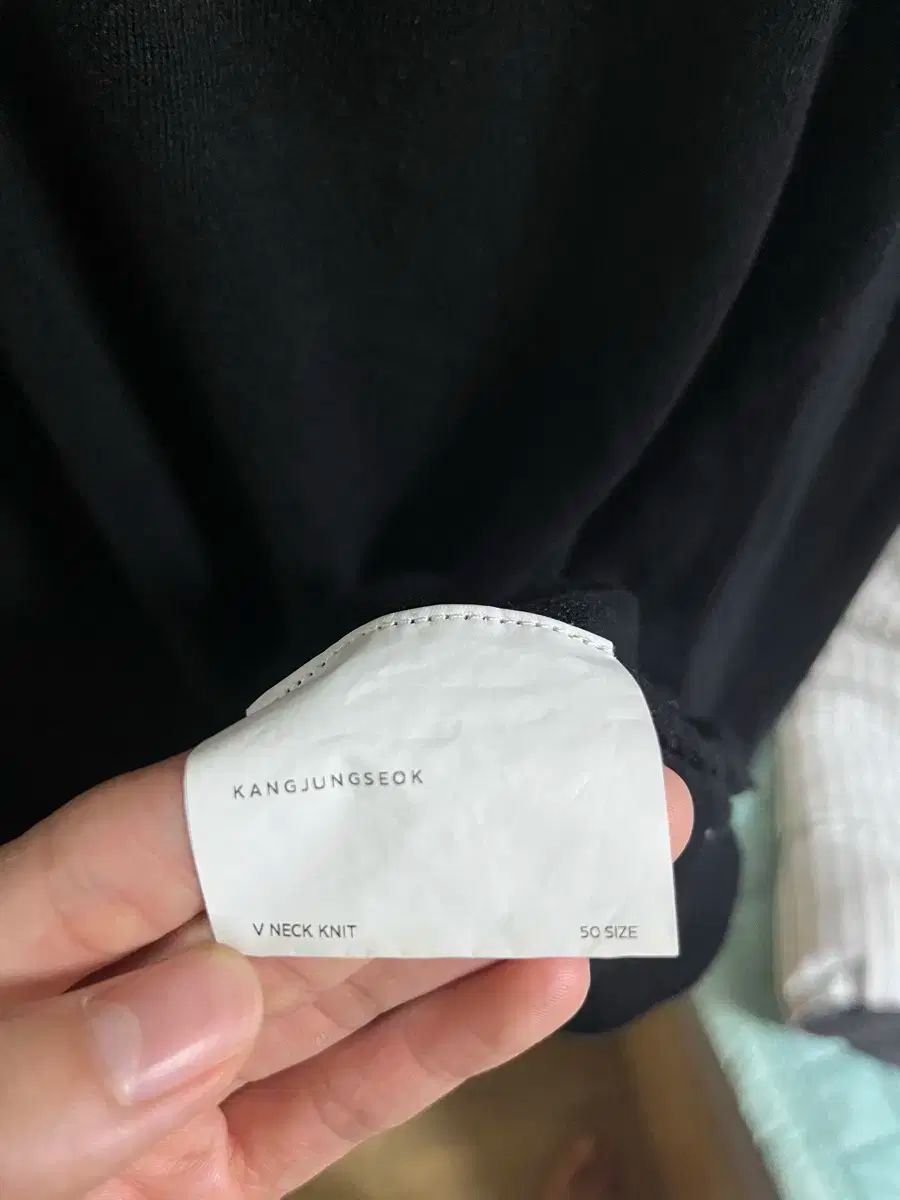 カルバン クライン vネックニット 50 KARIMZIABAT_FR