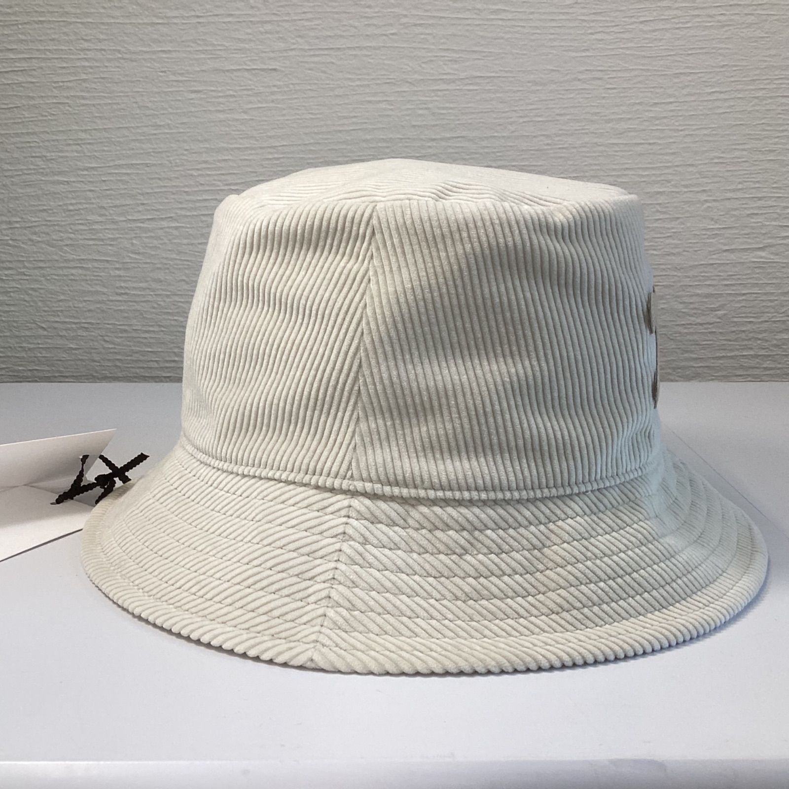 新品、未使用 CELINE トリオンフ バケットハット / コーデュロイ