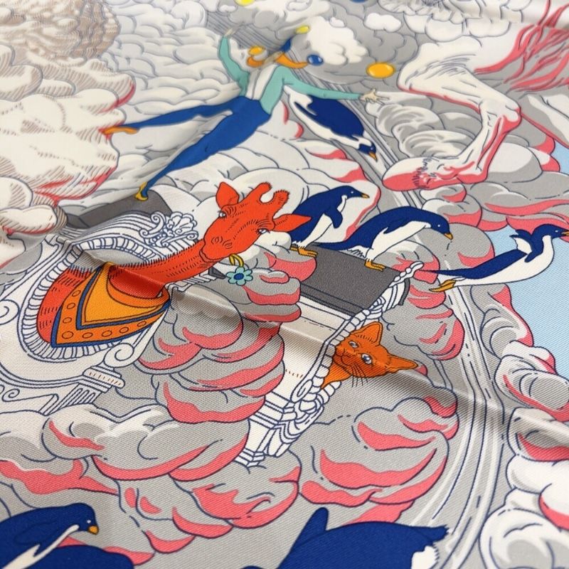 エルメス　スカーフ　HERMES カレ90 Sur Mon Nuage 私の雲 HERMES エルメス スカーフ カレ90 Sur Mon Nuage 私の雲 シルク