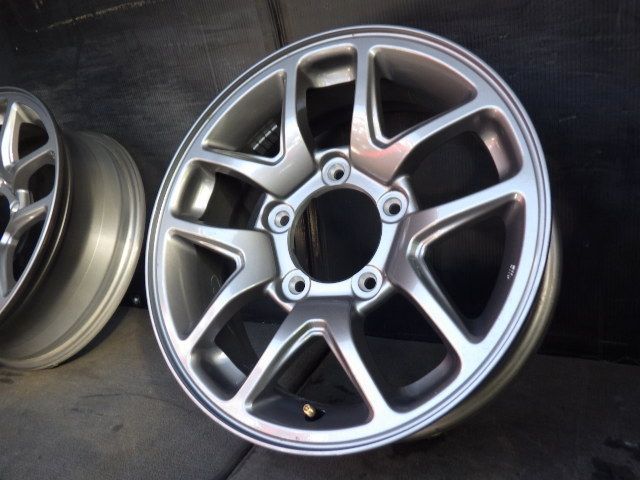 スズキジムニー純正