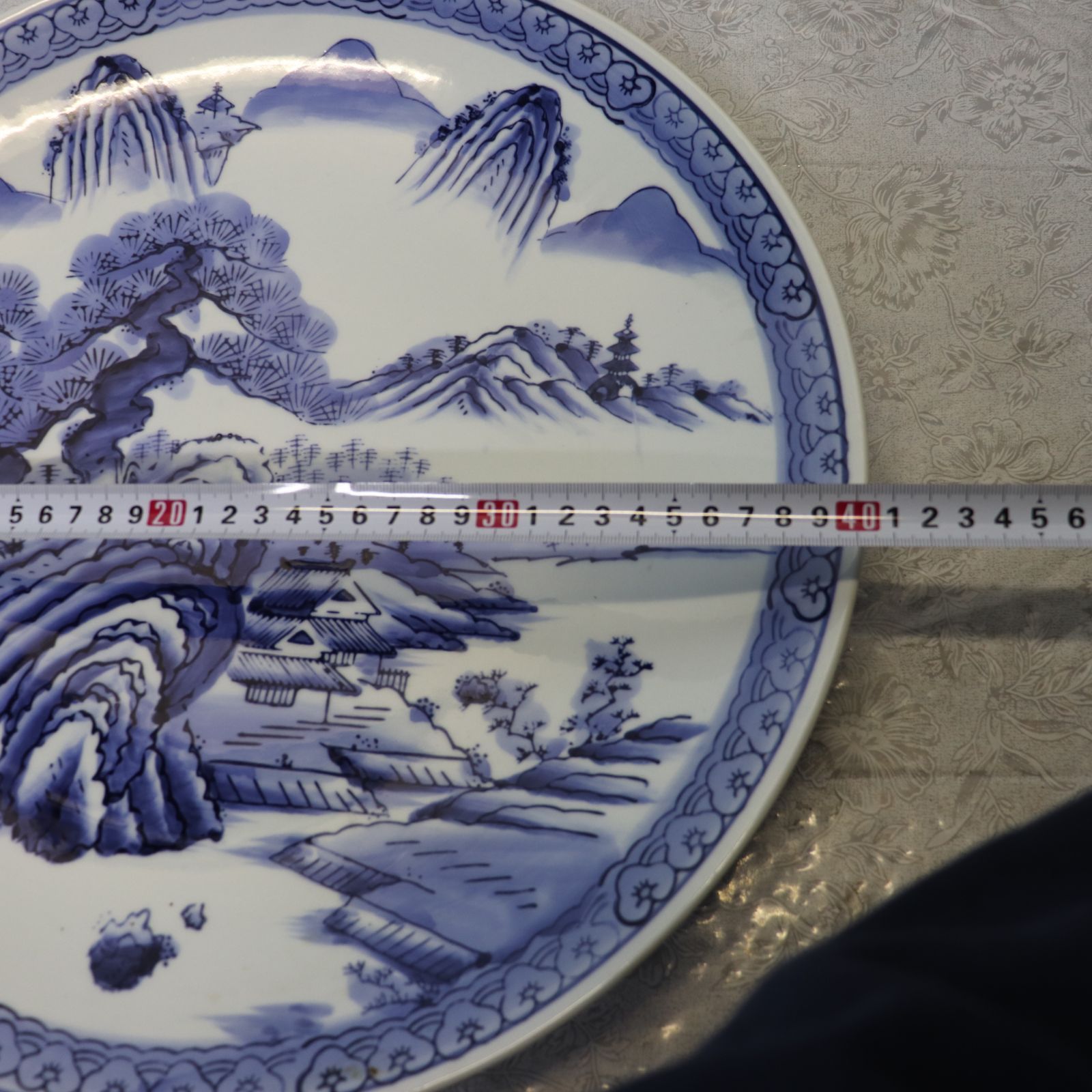 飾皿　大皿　置物 有田焼 飾り皿 中国庭園山水風景図 大皿 40cm 皿 呉須 絵皿 飾皿