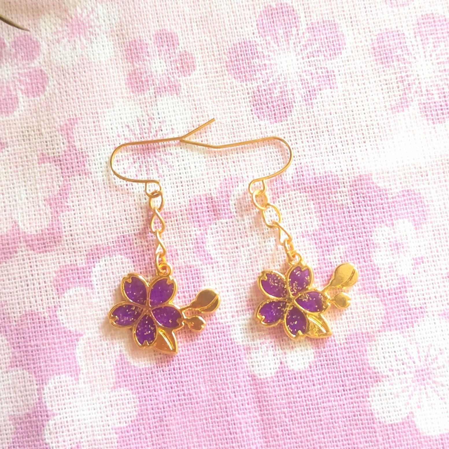 No.142 ハンドメイド 和風ピアス 小さな桜 紫 - ハンドメイド断捨離品