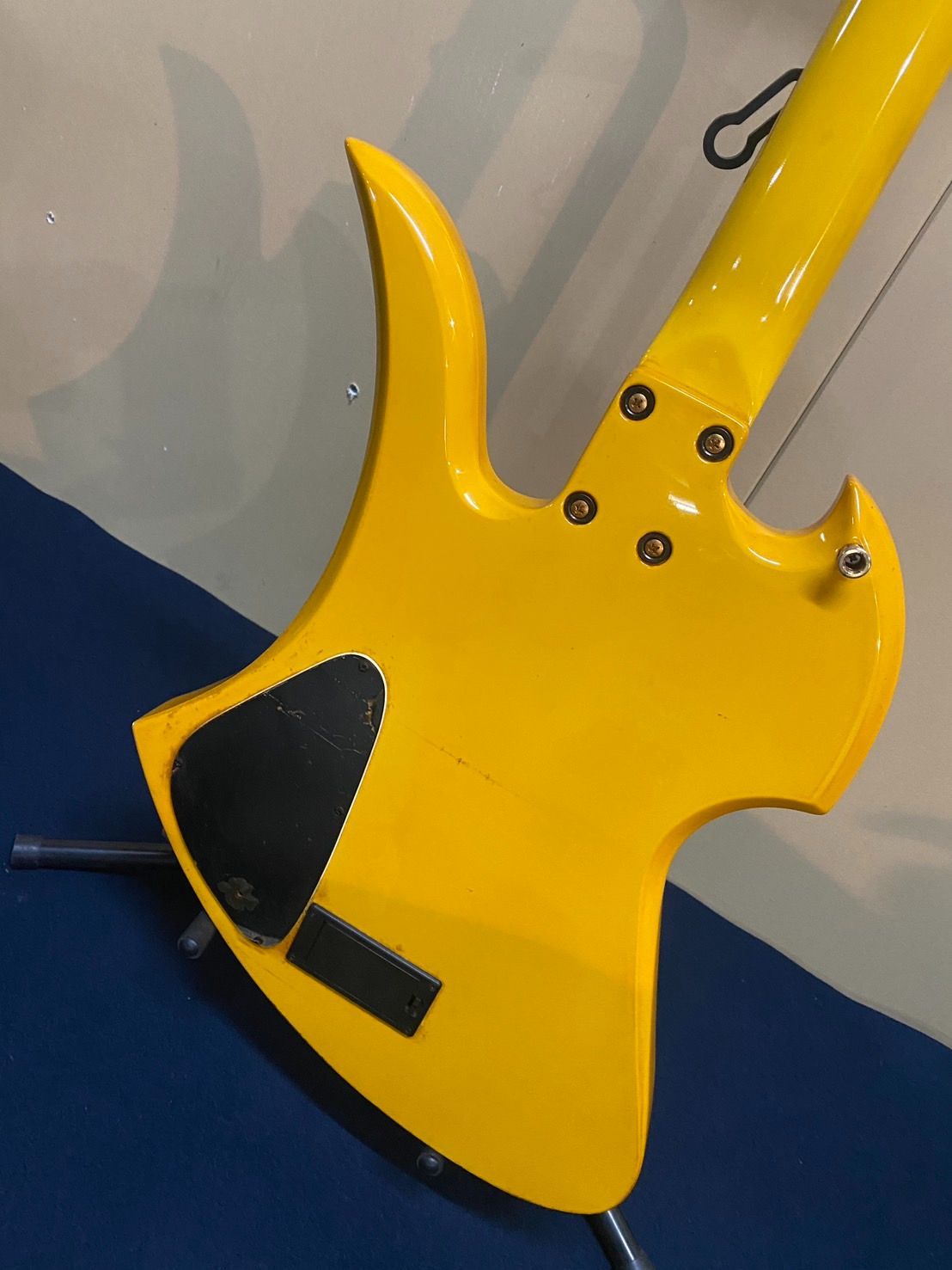 美品　hide イエローハート MG145S Burny MG-145S HY ~Yellow Heart~【hide Signature Model】 税込