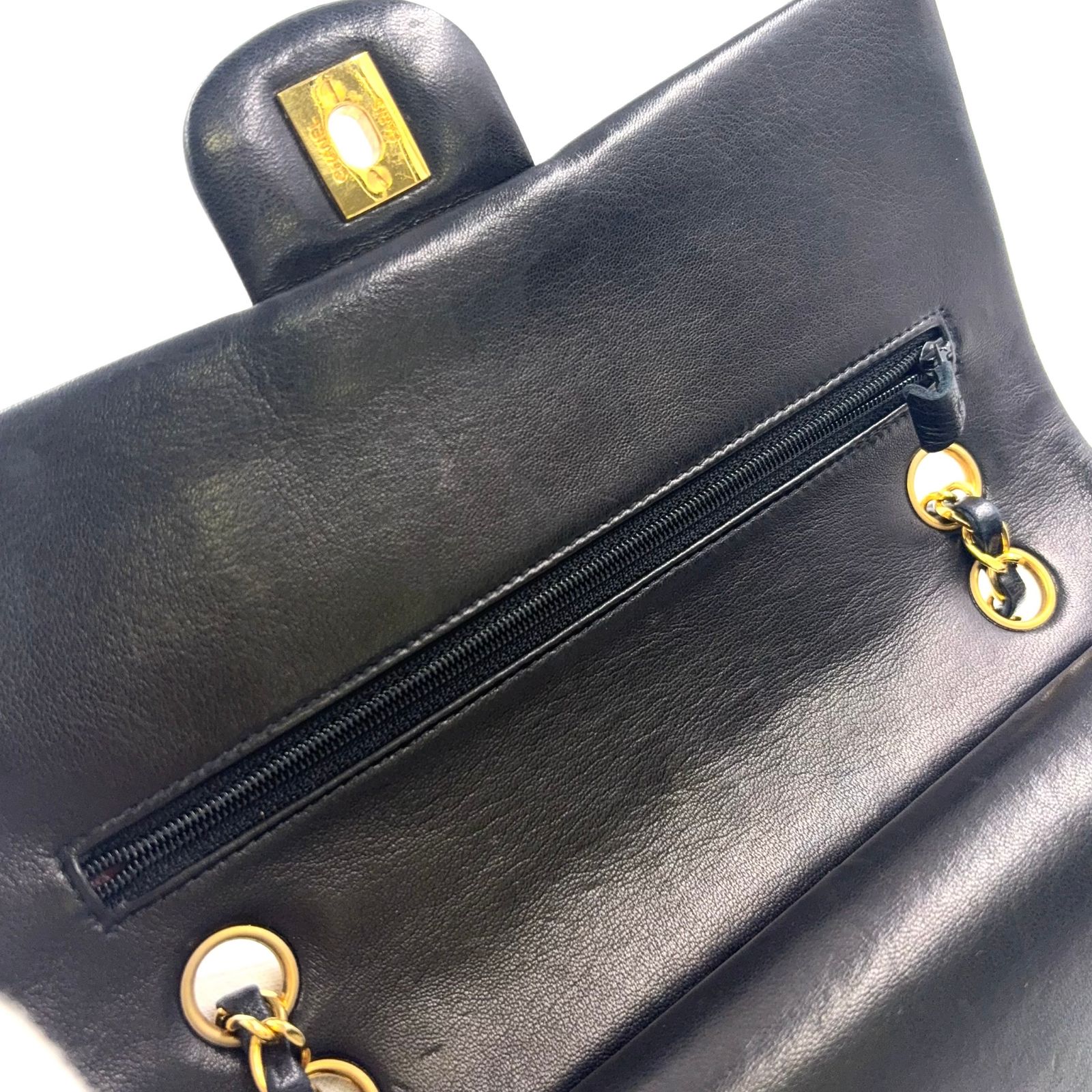 シャネル マトラッセ ラムスキン チェーンショルダーバッグ ダブルフラップ 黒 CHANEL/シャネル】 マトラッセ ダブルフラップ 旧型チェーン