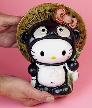 ハローキティ - ご当地キティ ファスナーマスコット たぬき 地鶏