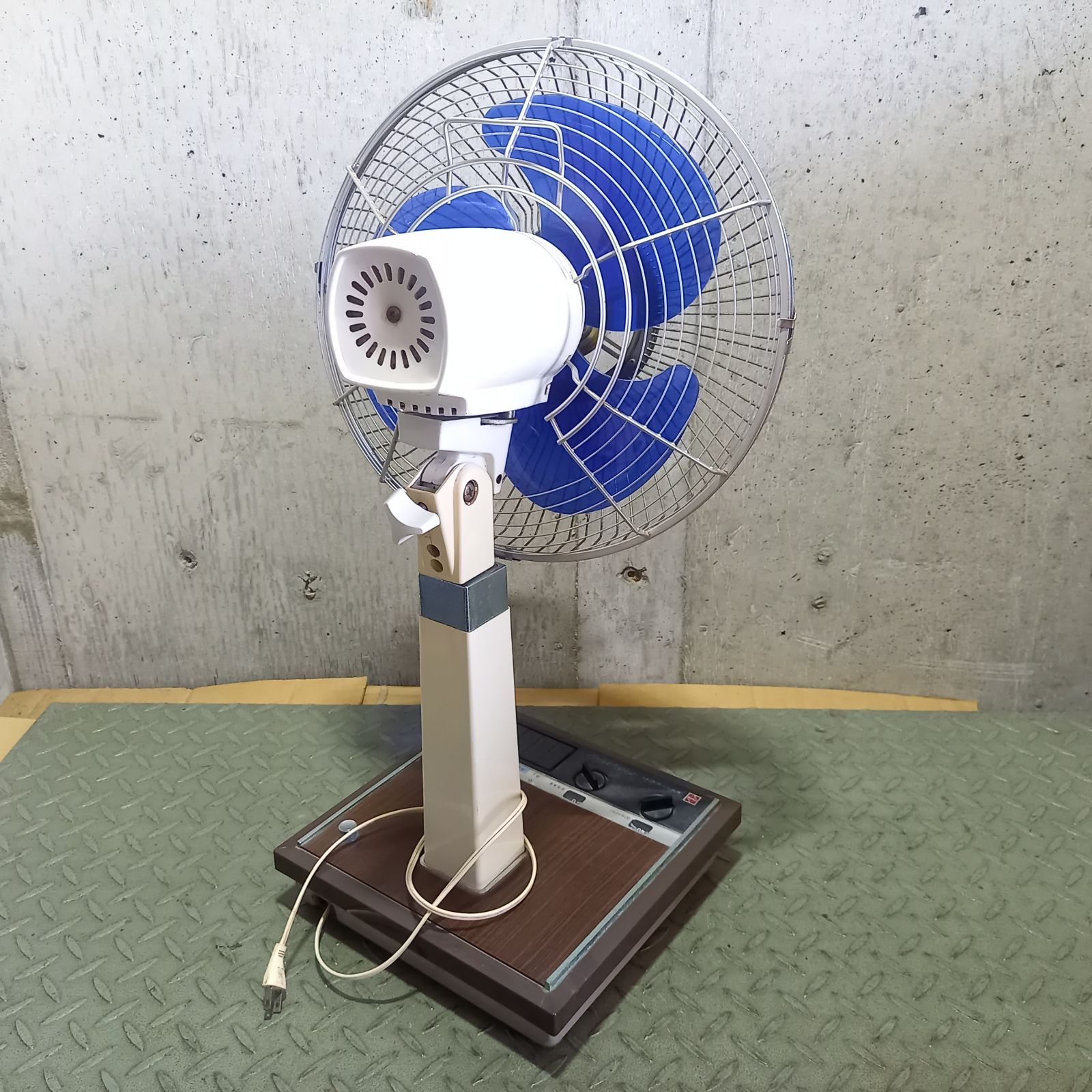 ナショナル　昭和レトロ扇風機　エレクトリックファン　アンティークファン　動作品 ナショナル 扇風機 F-30MZ 昭和レトロ アンティーク - メルカリ