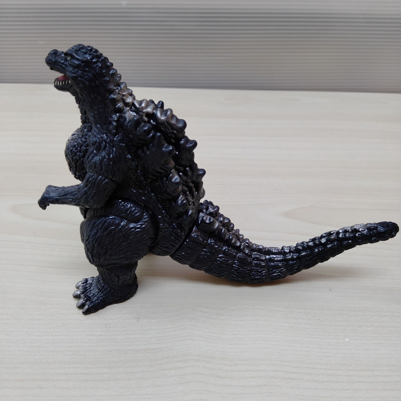 ゴジラソフビ ゴジラ(1993) ソフビキット復刻版 – SOOTANG HOBBY