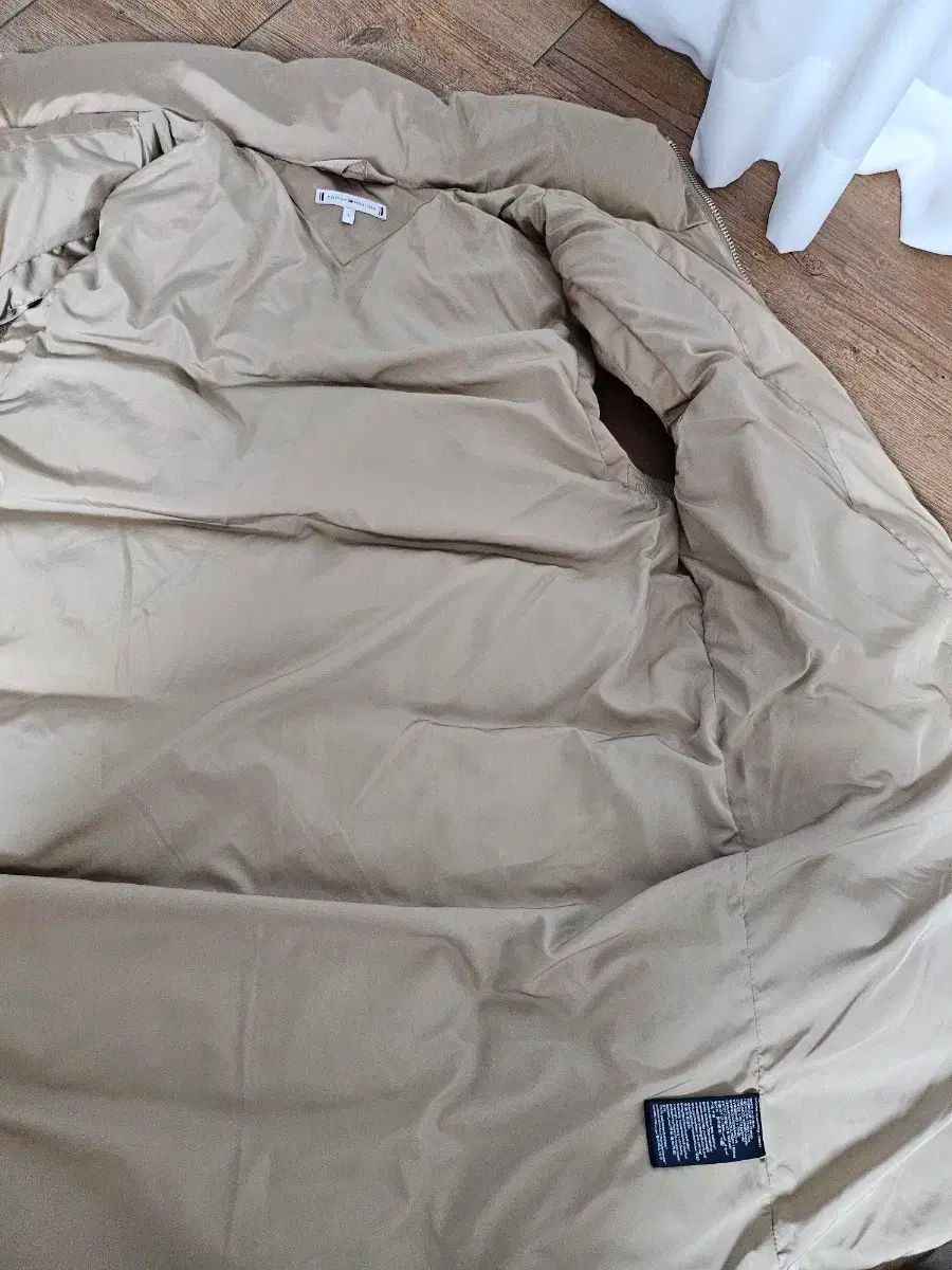 Hilfiger トミーヒルフィガー