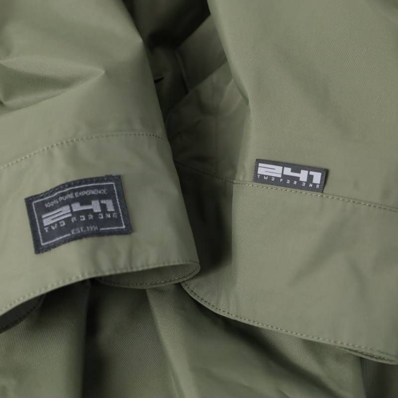 121 新品 241 トゥーフォーワン エリア241 ポンチョ レインコート 新品 241 トゥーフォーワン エリア241 ポンチョレインコート TWO FOR