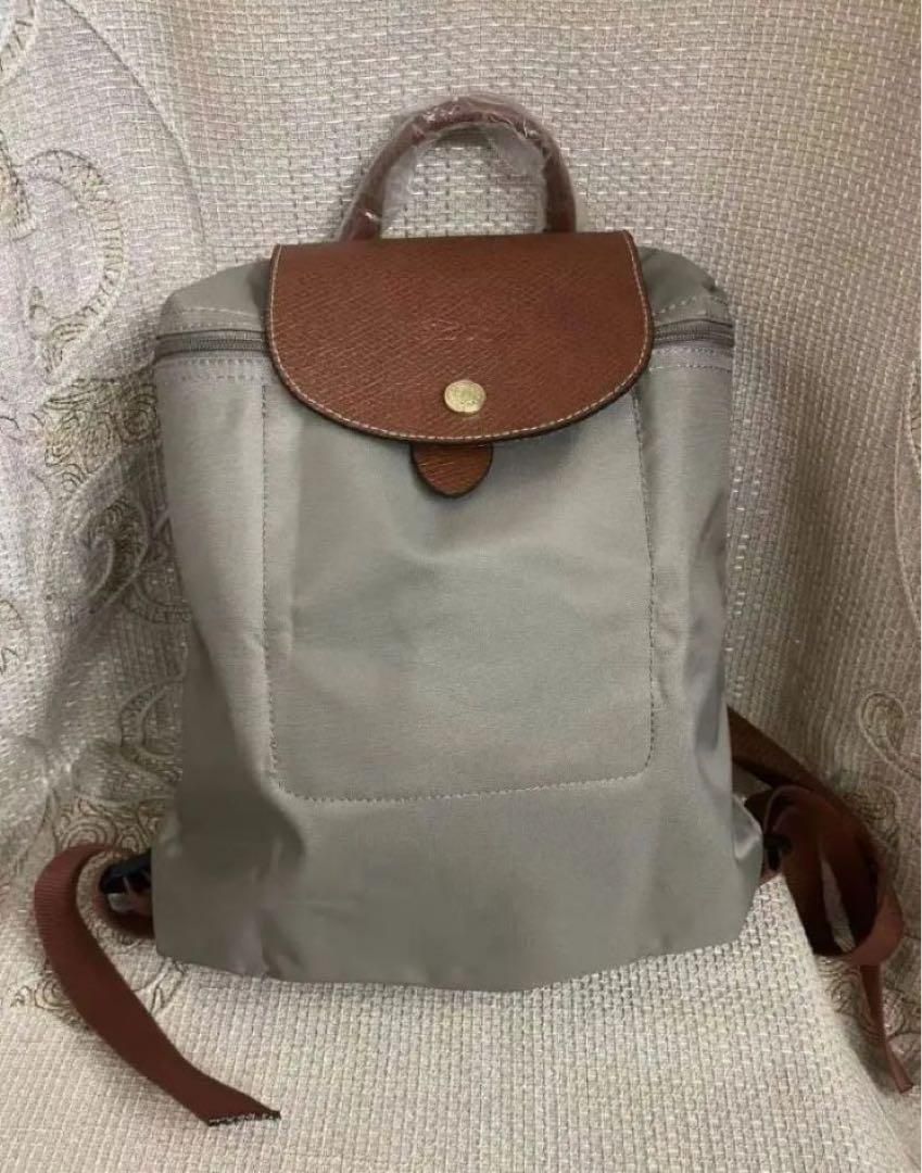 ロンシャン　リュック　グレー　正規品 新品 LONGCHAMP ロンシャン ルプリアージュ リュック グレー