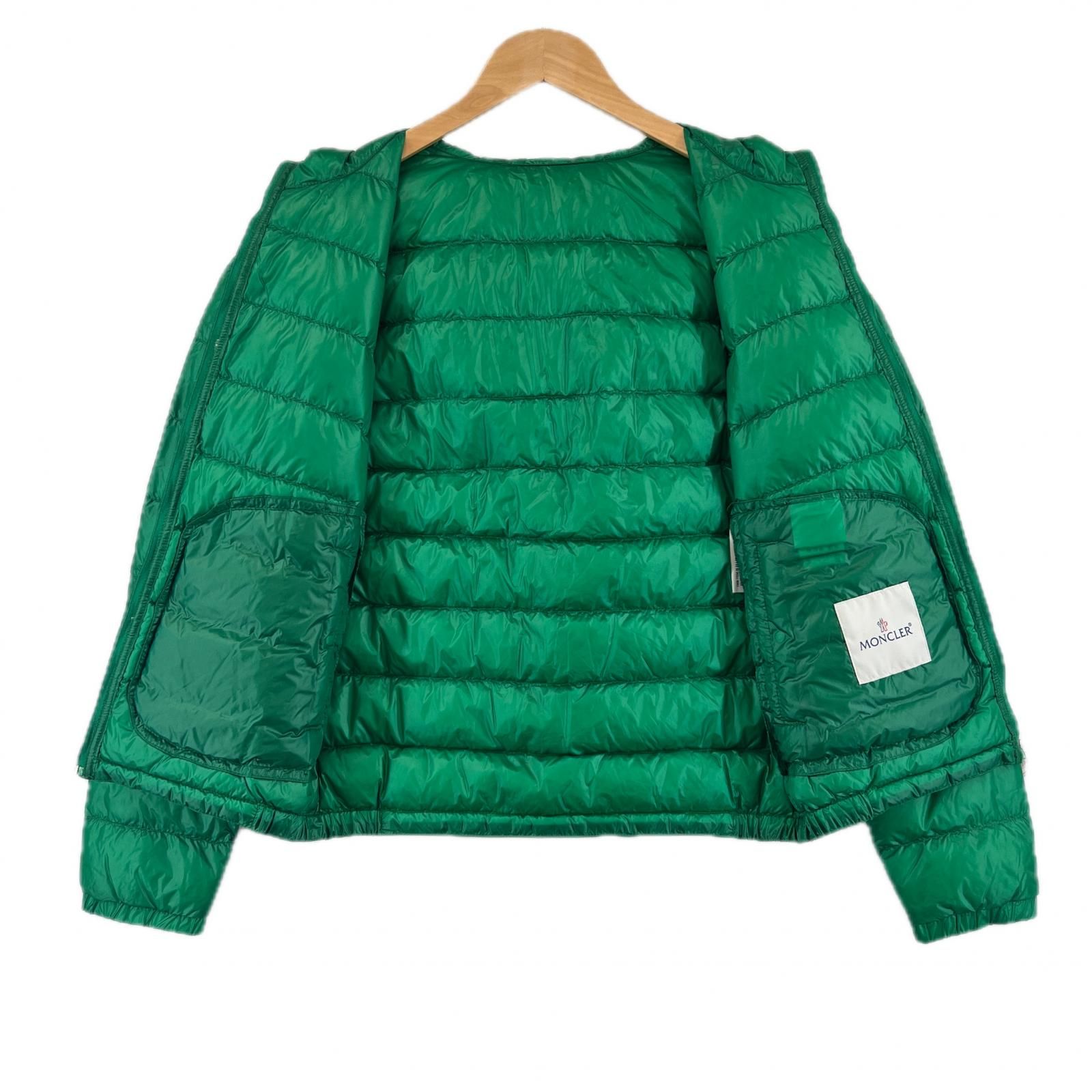 美品△MONCLER モンクレール フード ロゴワッペン付き 軽量
