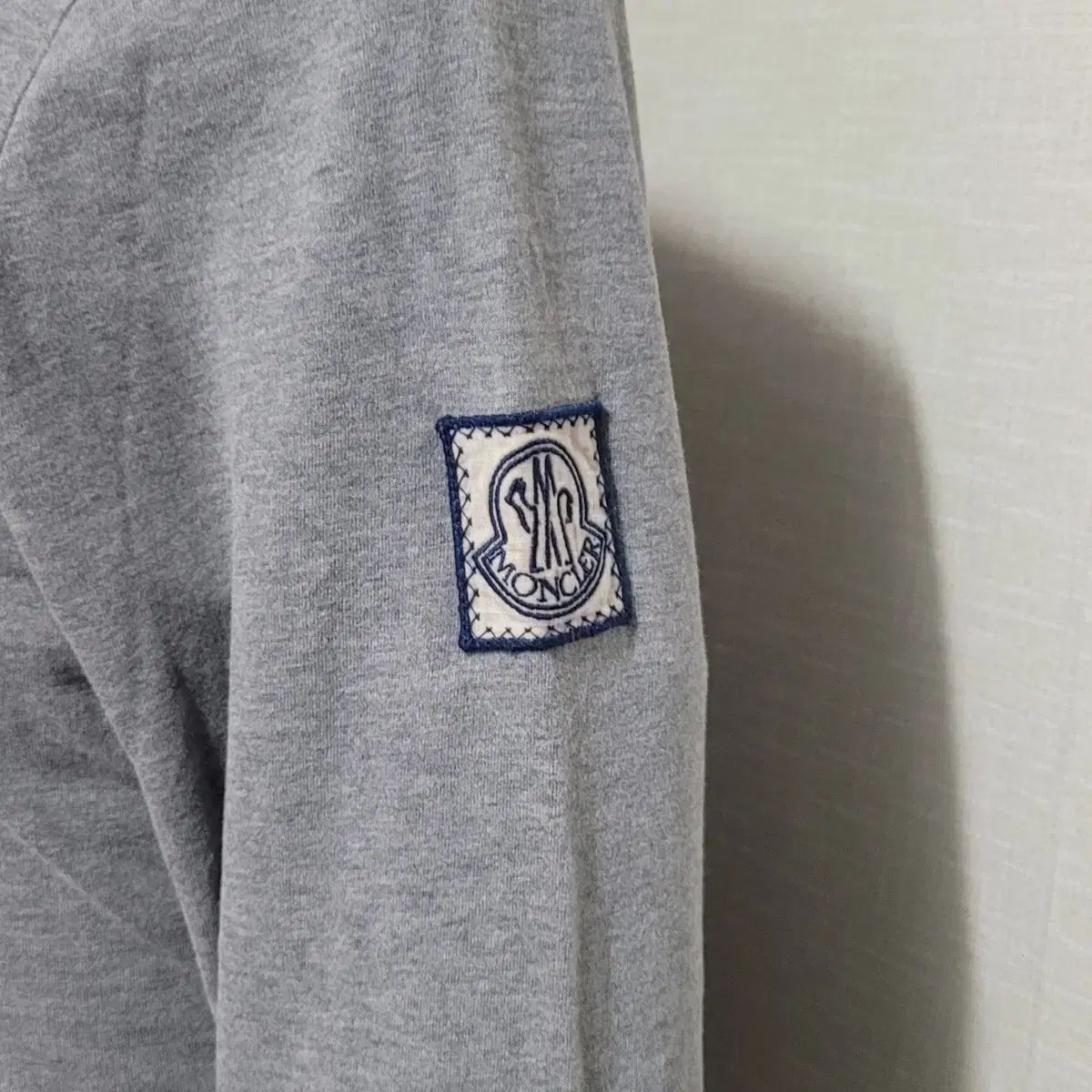 MONCLER モンクレール